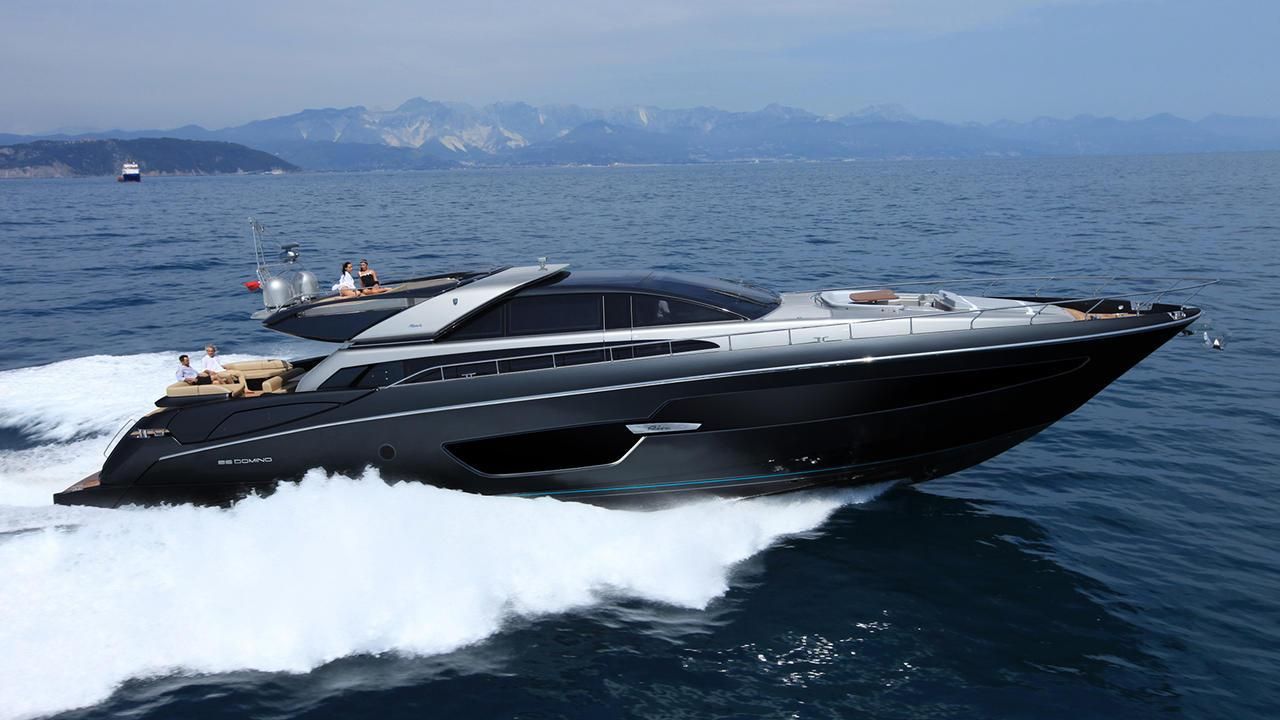 INDISCRETION yacht (Riva, 26.84m, 2016)